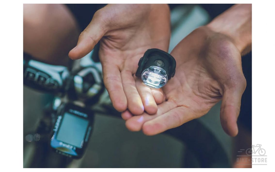 Фара передняя Lezyne FEMTO USB DRIVE FRONT красная